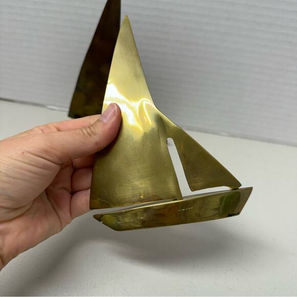 Vintage Brass Metal Sailboats Set Of Two Decor Accent Shelf - Picture 4 of 11